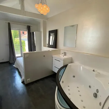 Loft 9 - In The Heart Of Close To The Beach Appartamento *
