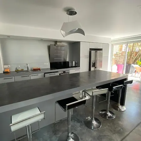 Appartamento Loft 9 - In The Heart Of Close To The Beach *